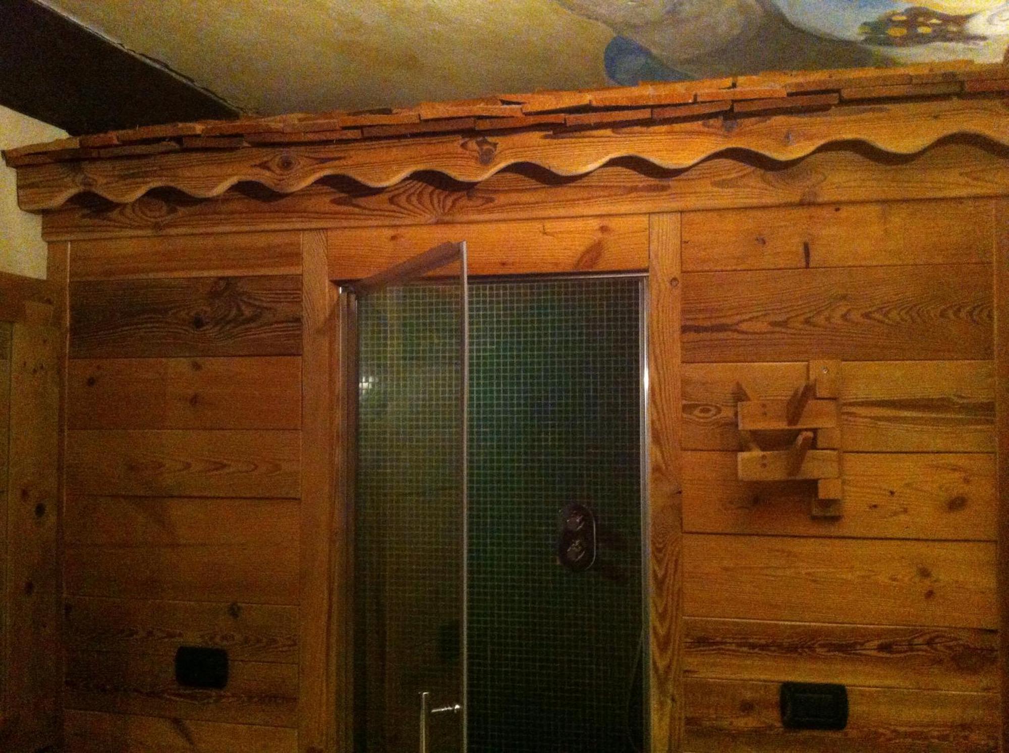 Bed and Breakfast Les Trompeurs Chez Odette Cogne Pokoj fotografie