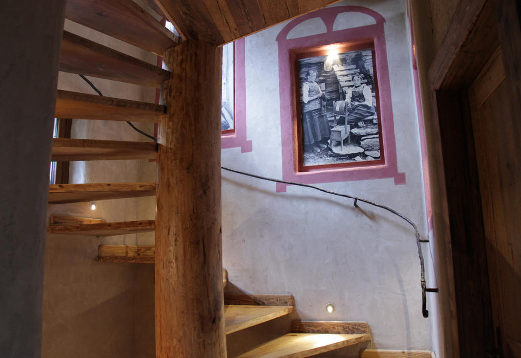 Bed and Breakfast Les Trompeurs Chez Odette Cogne Exteriér fotografie
